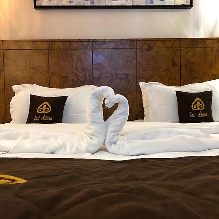 East Astana Hotel Esterno foto